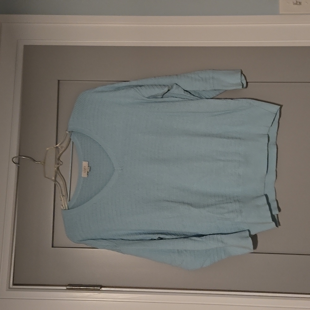 Women's sweater